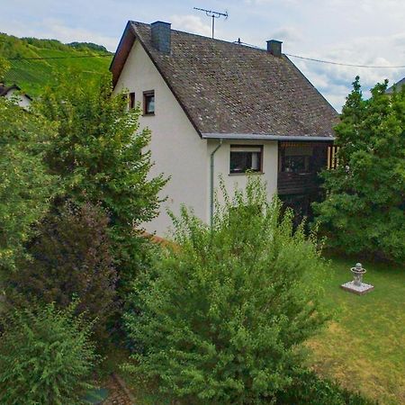 Moselhaus Bed & Breakfast เซลทิงเงน-อาคทิก ภายนอก รูปภาพ